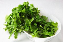 香菜能够治疗排卵障碍性不孕吗?